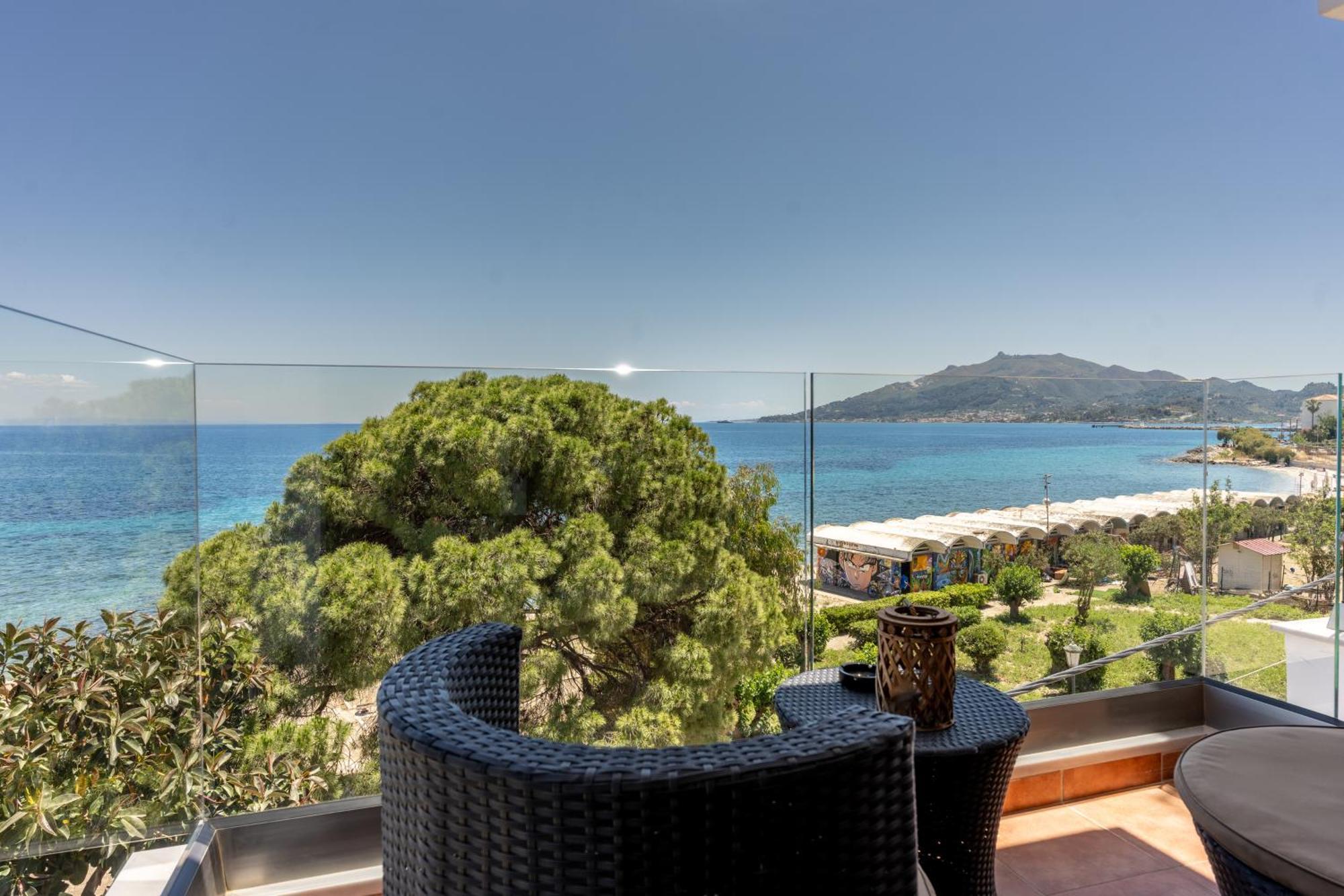 Seafront Spirit Suites Zakynthos Habitación foto